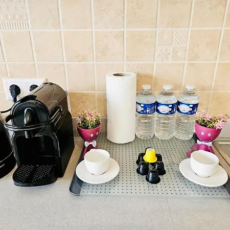 Lejlighed Fully-equipped Two Bedroom Near Station