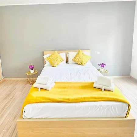 Lejlighed Fully-equipped Two Bedroom Near Station Luxembourg By