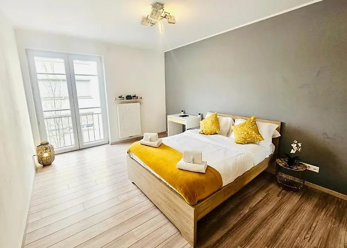 Appartement Fully-equipped Two Bedroom Near Station Luxembourg